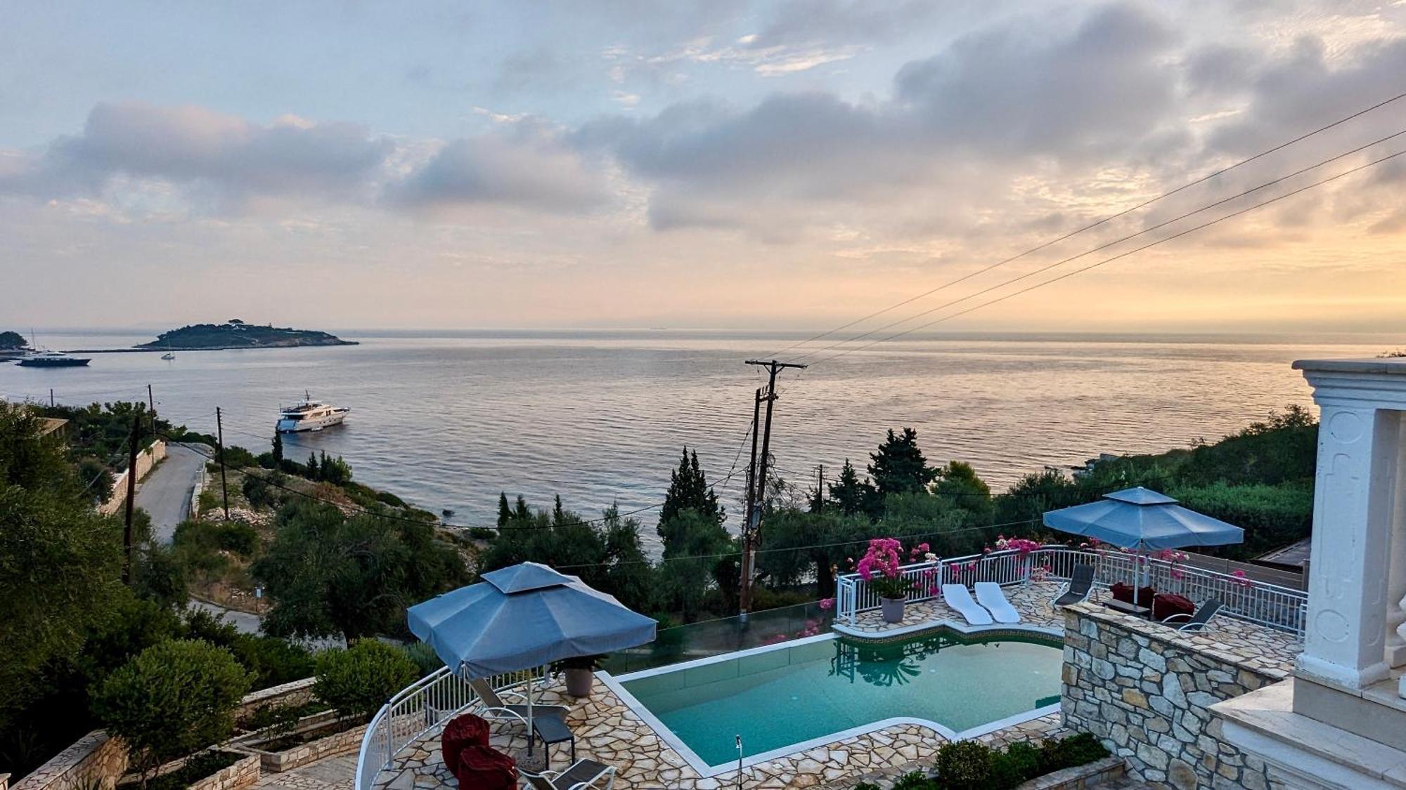 Villa Avgerini Paxos Gaios Exterior photo