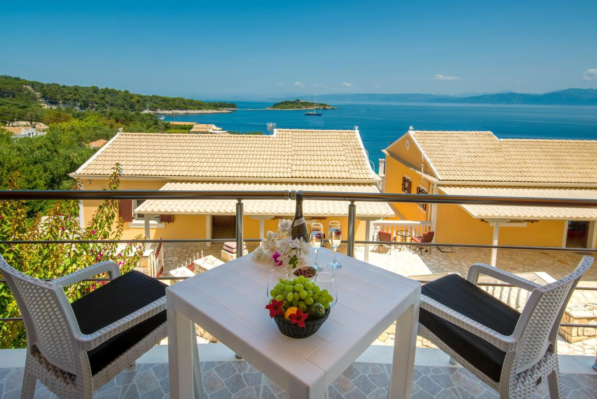 Villa Avgerini Paxos Gaios Exterior photo